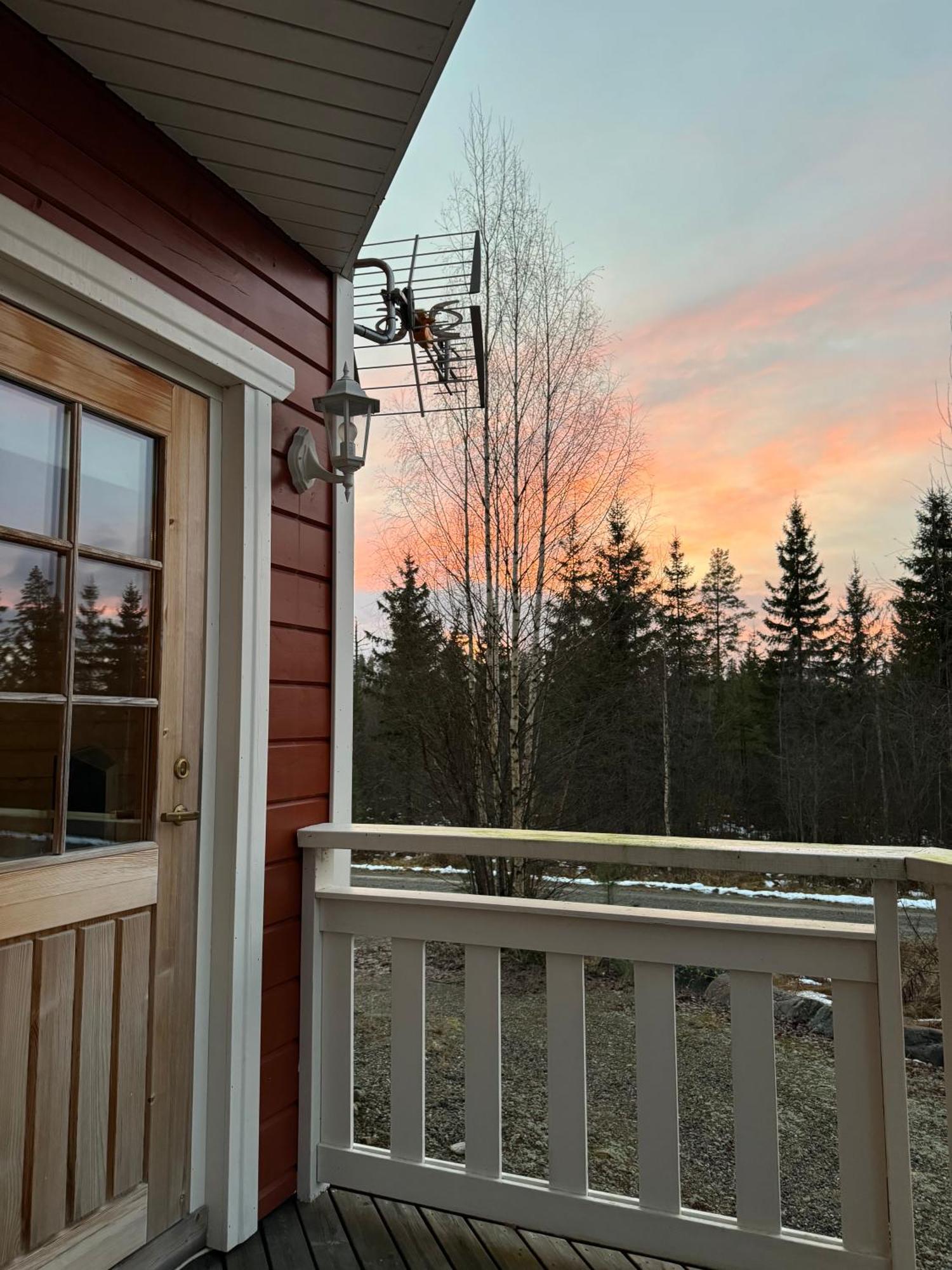 Tiiringolf Cottages Nilsiä Екстериор снимка